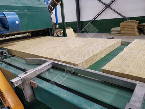 巖棉板不適合用于室內(nèi)保溫？