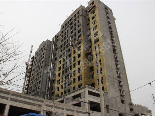 為什么鶴壁巖棉板適用于高層建筑外墻保溫？